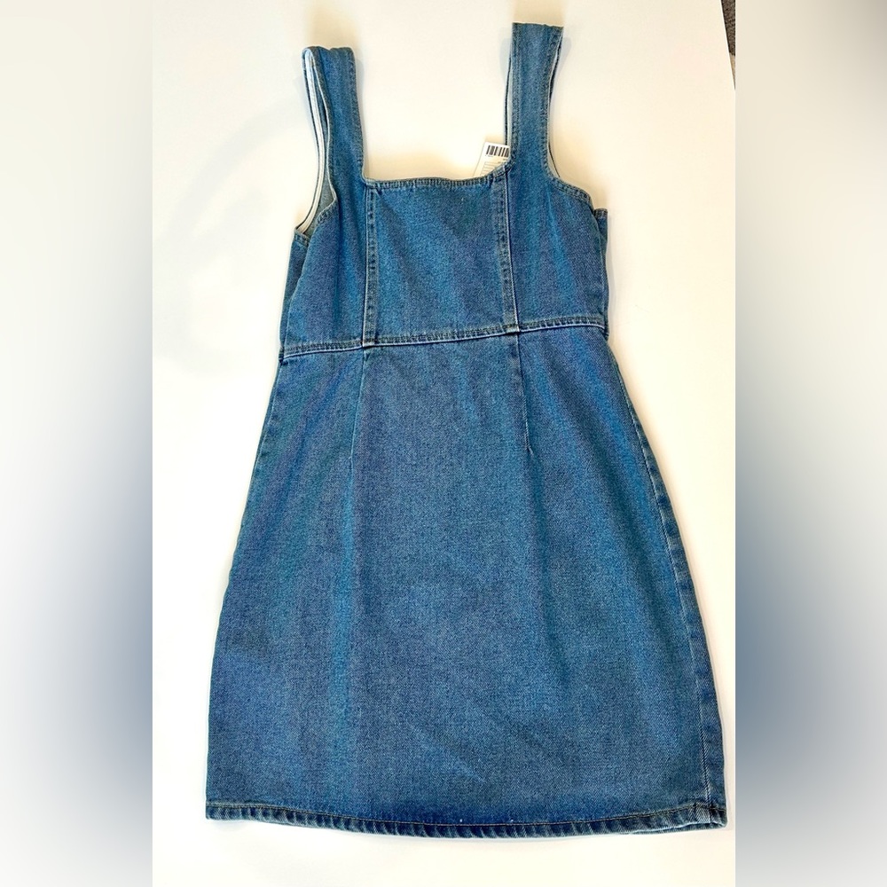 NWT Urban outfitters women’s mini scoop neck denim dress with button detail - Picture 3 of 4